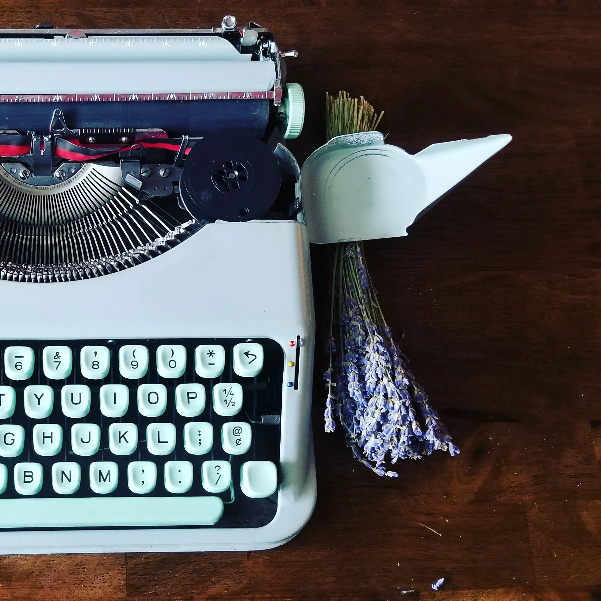 Hermes Baby & Rocket: Classic Typewriters for Collectors